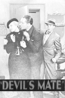 Barbara Barondess interpreta a Gwen en The Devil's Mate