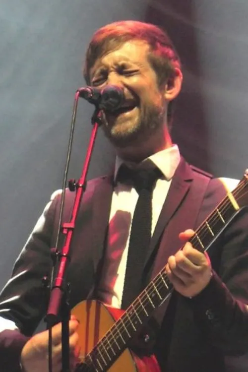 Neil Hannon interpreta a  en The Divine Comedy - Arte Concert