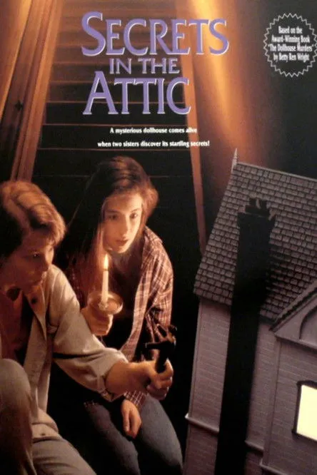 Nancy Giles interpreta a Librarian en The Dollhouse Murders