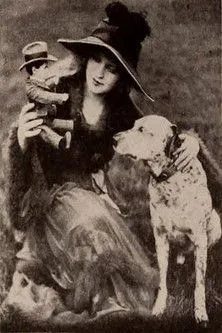 John Cossar interpreta a Her Father en The Dream Doll