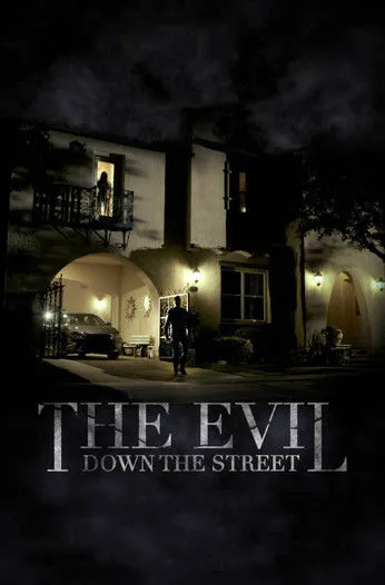 David J. Espinosa interpreta a  en The Evil Down the Street