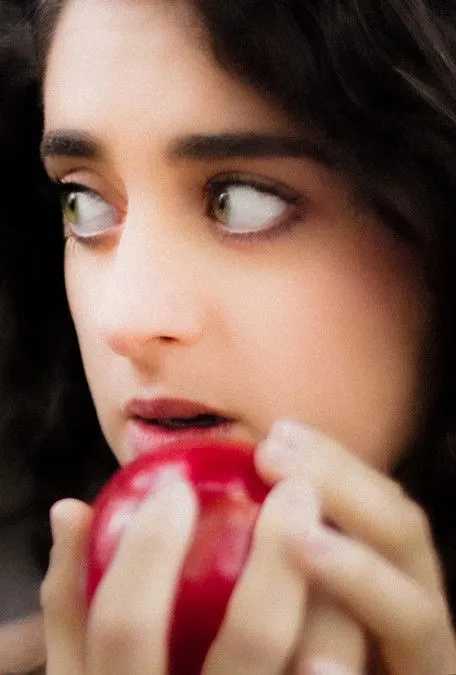 Ted Harvey interpreta a Serpent en The Fall of Man