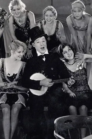 Joy Winthrop interpreta a Stagecoach Passenger (uncredited) en The Fighting Parson