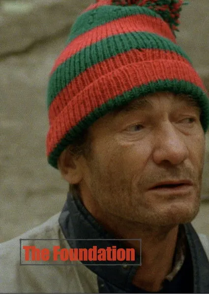 Krzysztof Kiersznowski interpreta a Piotrowski en The Foundation