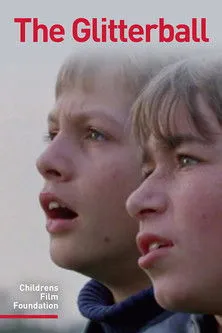 Barry Jackson interpreta a Mr. Fielding en The Glitterball