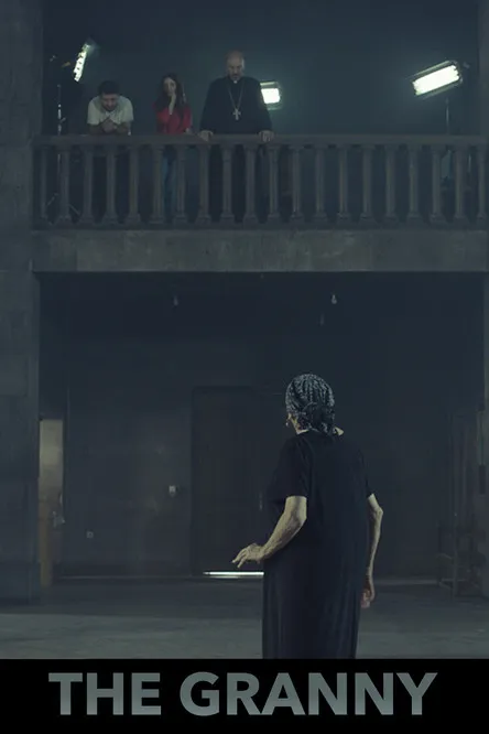 Makar Galstyan interpreta a  en The Granny
