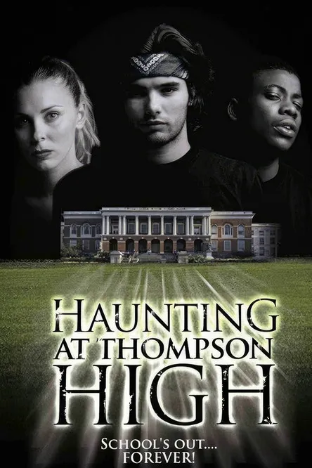 Michael C. Newsome interpreta a Headmaster en The Haunting at Thompson High