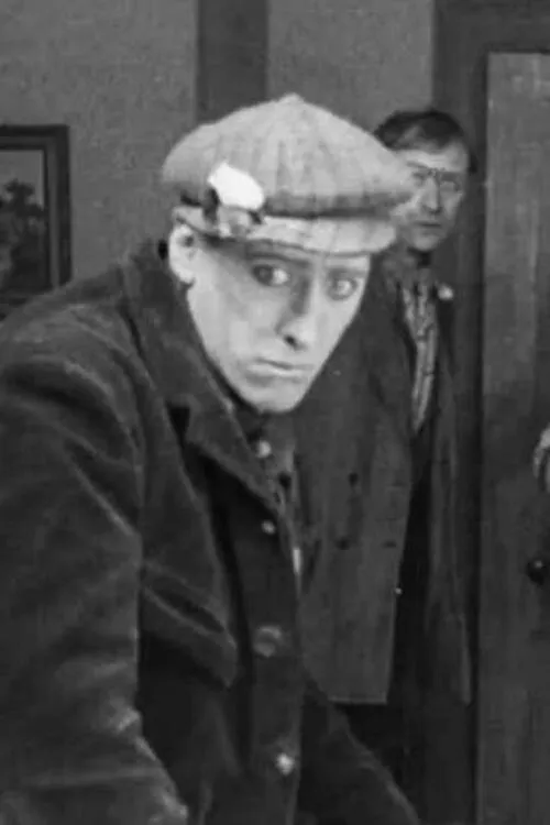 Blanche Forsythe interpreta a Sal en The Heart of a Coster