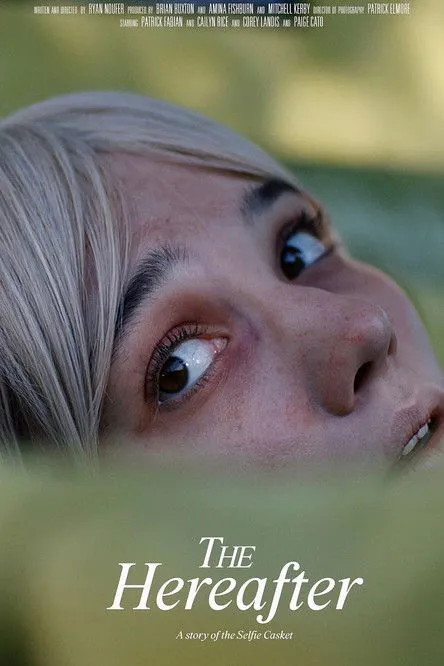 Paige Cato interpreta a en The Hereafter