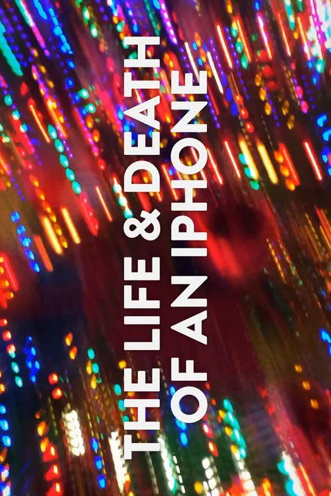 Langan Kingsley interpreta a Langan en The Life & Death of an iPhone