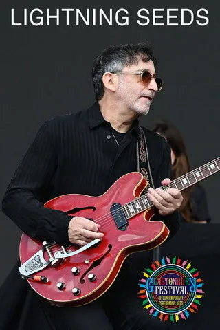 Ian Broudie interpreta a  en The Lightning Seeds: Glastonbury 2023