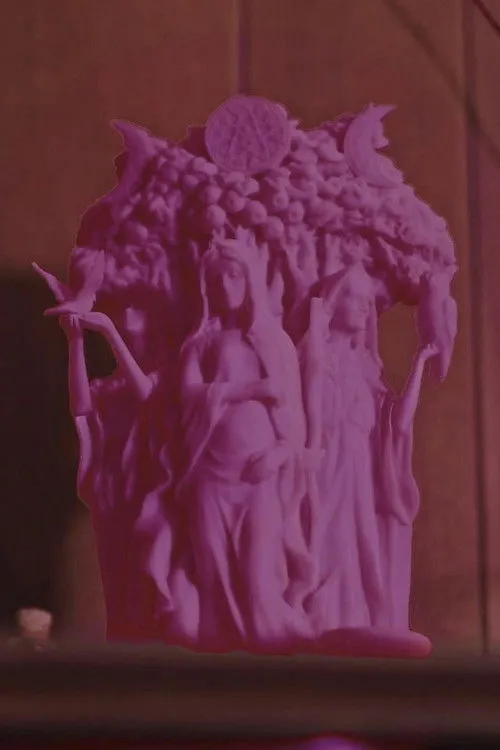 Jack Murtha interpreta a Tommy en The Lost Goddess