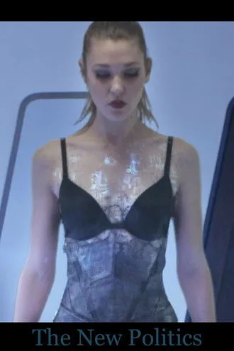 Jesse LeNoir interpreta a Boyfriend en The New Politics