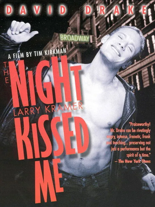 David Drake interpreta a David Drake en The Night Larry Kramer Kissed Me