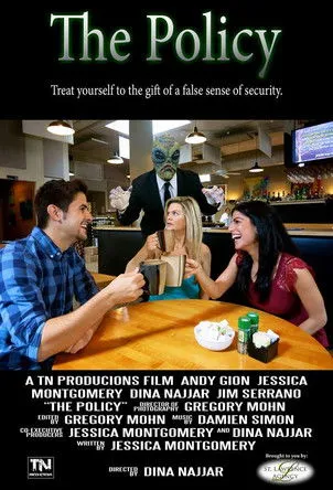 Andy Gion interpreta a Carl en The Policy