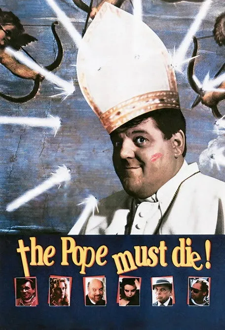 Janez Vajevec interpreta a Father Albini en The Pope Must Die