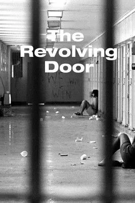 Paul Richards interpreta a Narrator en The Revolving Door