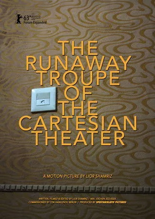 Lior Shamriz interpreta a Narrator en The Runaway Troupe of the Cartesian Theater