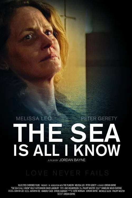 Melissa Leo interpreta a Sara en The Sea Is All I Know