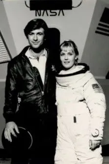 Kene Holliday interpreta a Al Stark en The Sheriff and the Astronaut