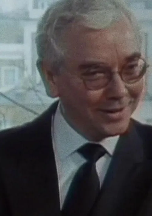 Terence Davies interpreta a Interviewee en The South Bank Show: Terence Davies