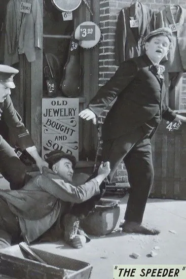 Hugh Fay interpreta a en The Speeder