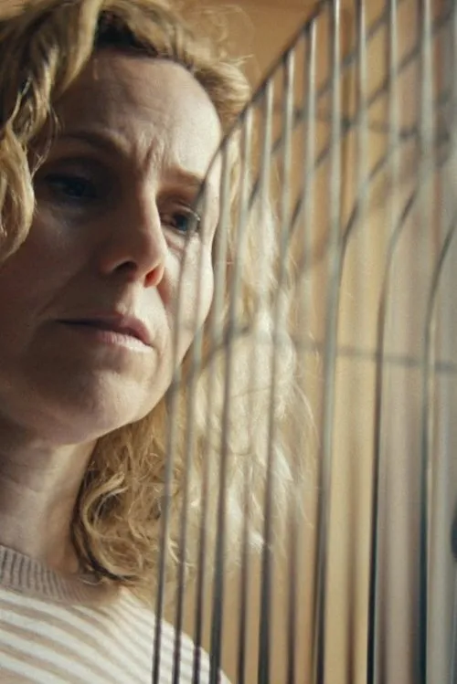 Mark Noble interpreta a en The Survivors Will Envy The Dead