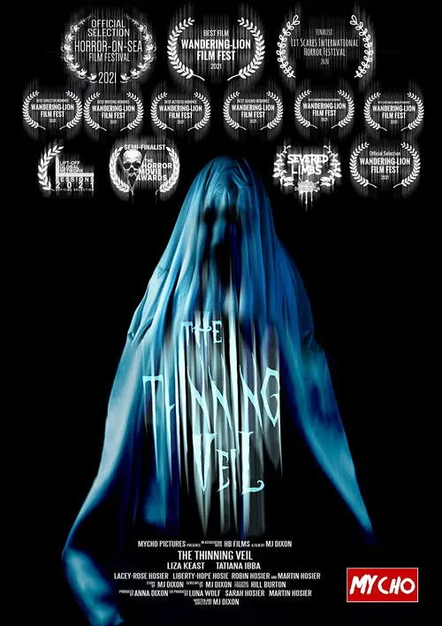Liza Keast interpreta a Madam Brenda en The Thinning Veil