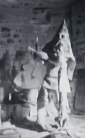 The Residents interpreta a en The Third Reich 'n Roll