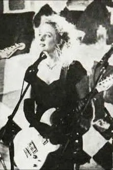 Caitlyn Colquhoun interpreta a  en The Vacant Lot