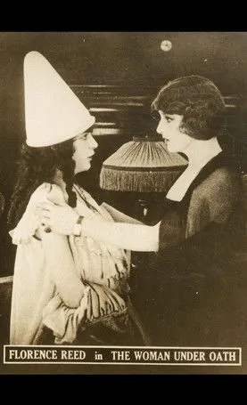 Harold Entwistle interpreta a The Judge en The Woman Under Oath