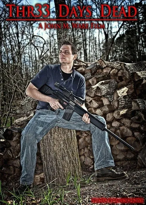 Paul Lee interpreta a Natureboy Paul Lee en Thr33 Days Dead