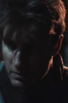 Portada de Tieni gli occhi chiusi