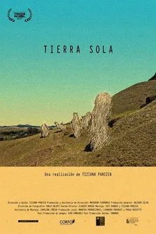 Pablo Neruda interpreta a Self (archive footage) en Tierra sola
