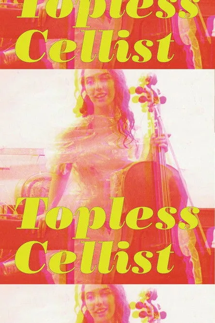 Charlotte Moorman interpreta a  en "Topless Cellist" Charlotte Moorman