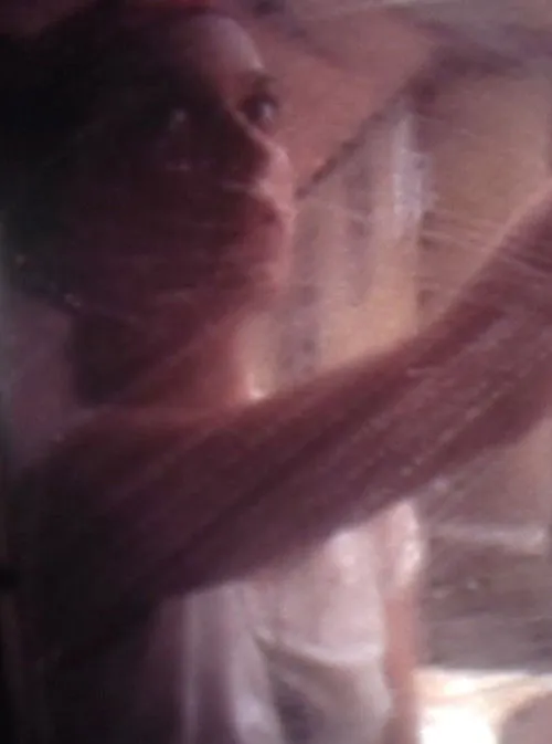 Asia Argento interpreta a Zingarina en Transylvania