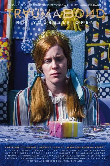 Christine Dickinson interpreta a Zera en Trauma Bond