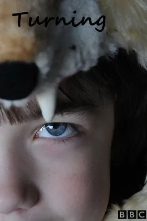 Audrey Holt interpreta a Louise en Turning