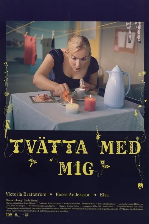 Victoria Brattström interpreta a Regina en Tvätta med mig