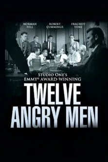 Lee Philips interpreta a Juror #5 en Twelve Angry Men