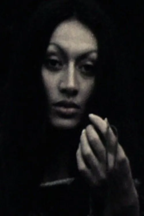 Faenza Reuben interpreta a Uenuku en Uenuku