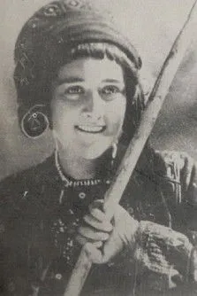 Sandro Kandelaki interpreta a Imeda en უკანასკნელი ჯვაროსნები