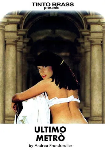 Saša Vulicevic interpreta a Metro Attendant en Ultimo metrò