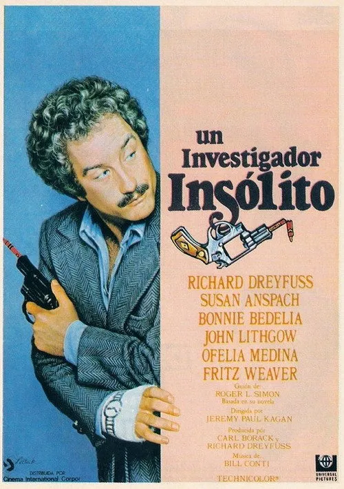 John Cunningham interpreta a Hawthorne en Un investigador insólito