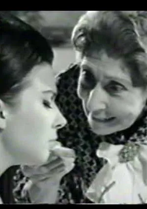 Blanquita Silván interpreta a  en Una máscara para Ana