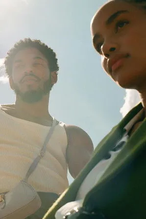 Kelvin Harrison Jr. interpreta a en Unity Call