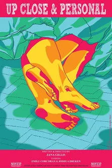 Emily Corcoran interpreta a Jess en Up Close & Personal