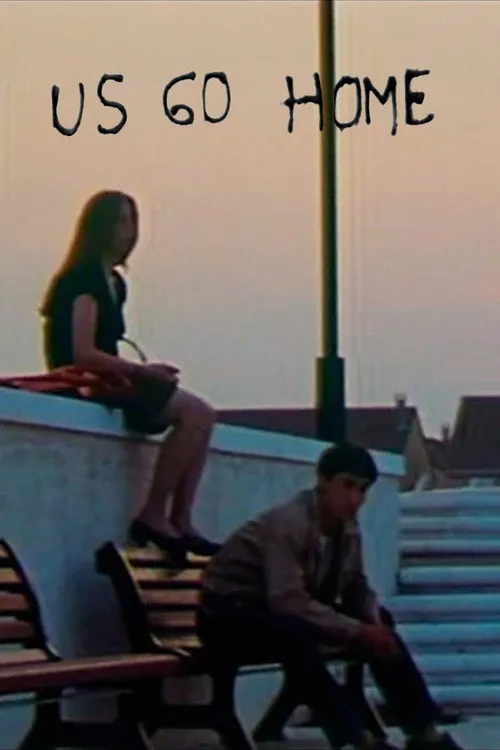 Claire Laroche interpreta a Blonde Girl en U.S. Go Home