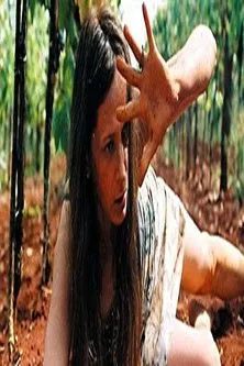 Saša Kuzmanovic interpreta a Uhapšeni 2 en Uvod u drugi život