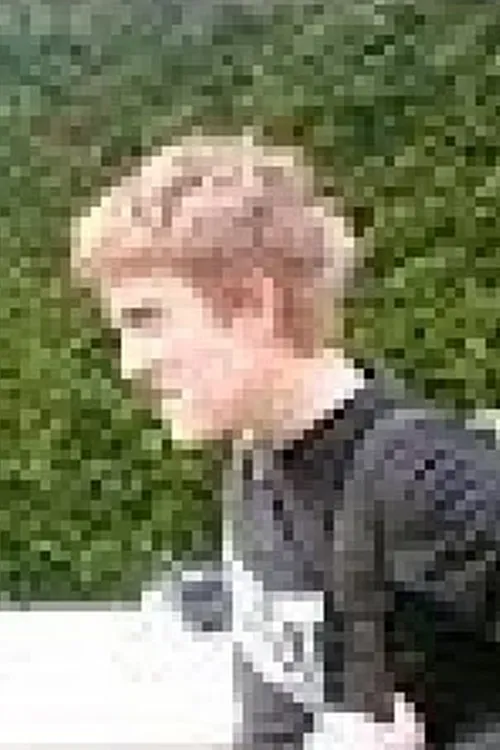 VALD interpreta a L'homme fort en VALD - court métrage